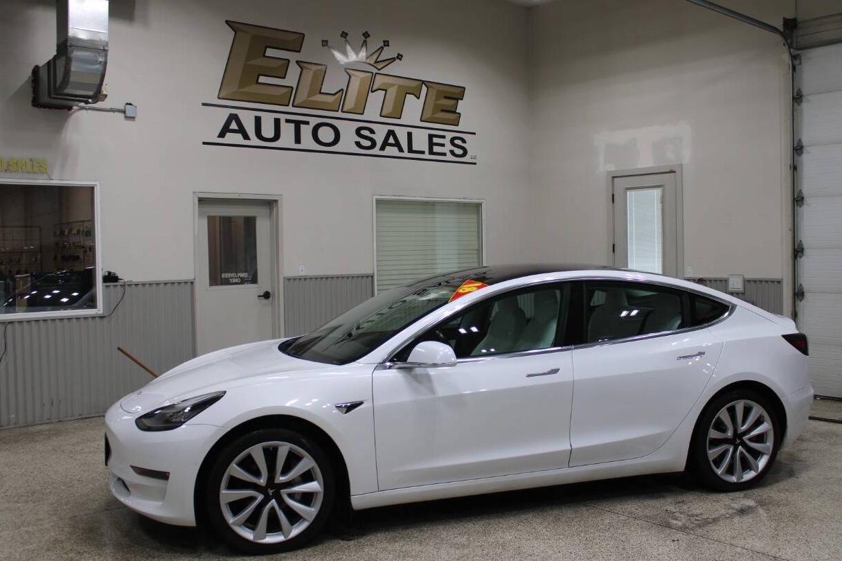 TESLA MODEL 3 2018 5YJ3E1EB8JF107962 image